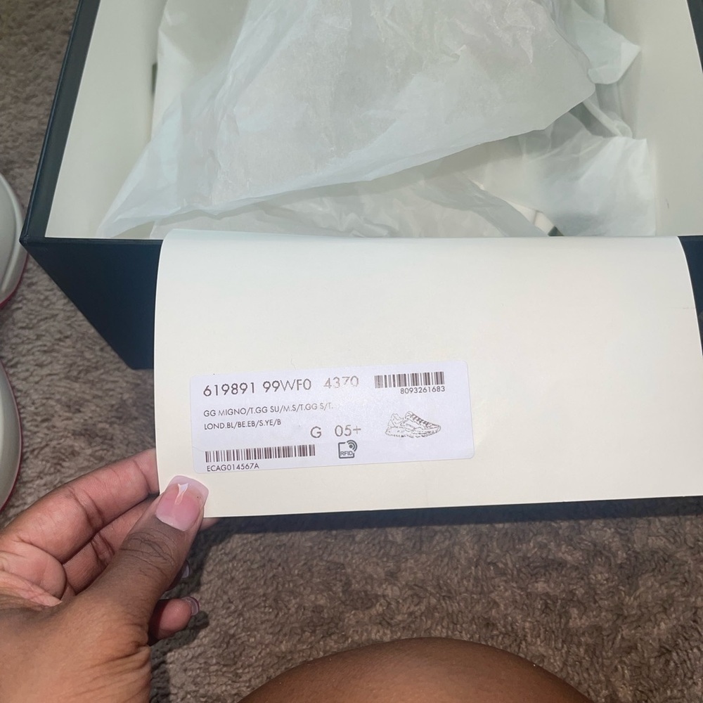 Gucci Rhython Sneakers - Picture 9 of 12